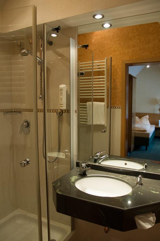 Domizil Alte Post Hotel Puttlingen ห้อง รูปภาพ