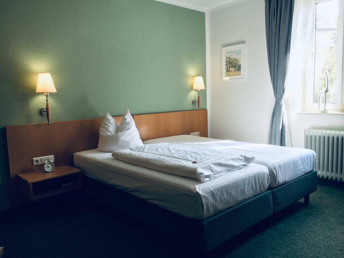 Domizil Alte Post Hotel Puttlingen ภายนอก รูปภาพ