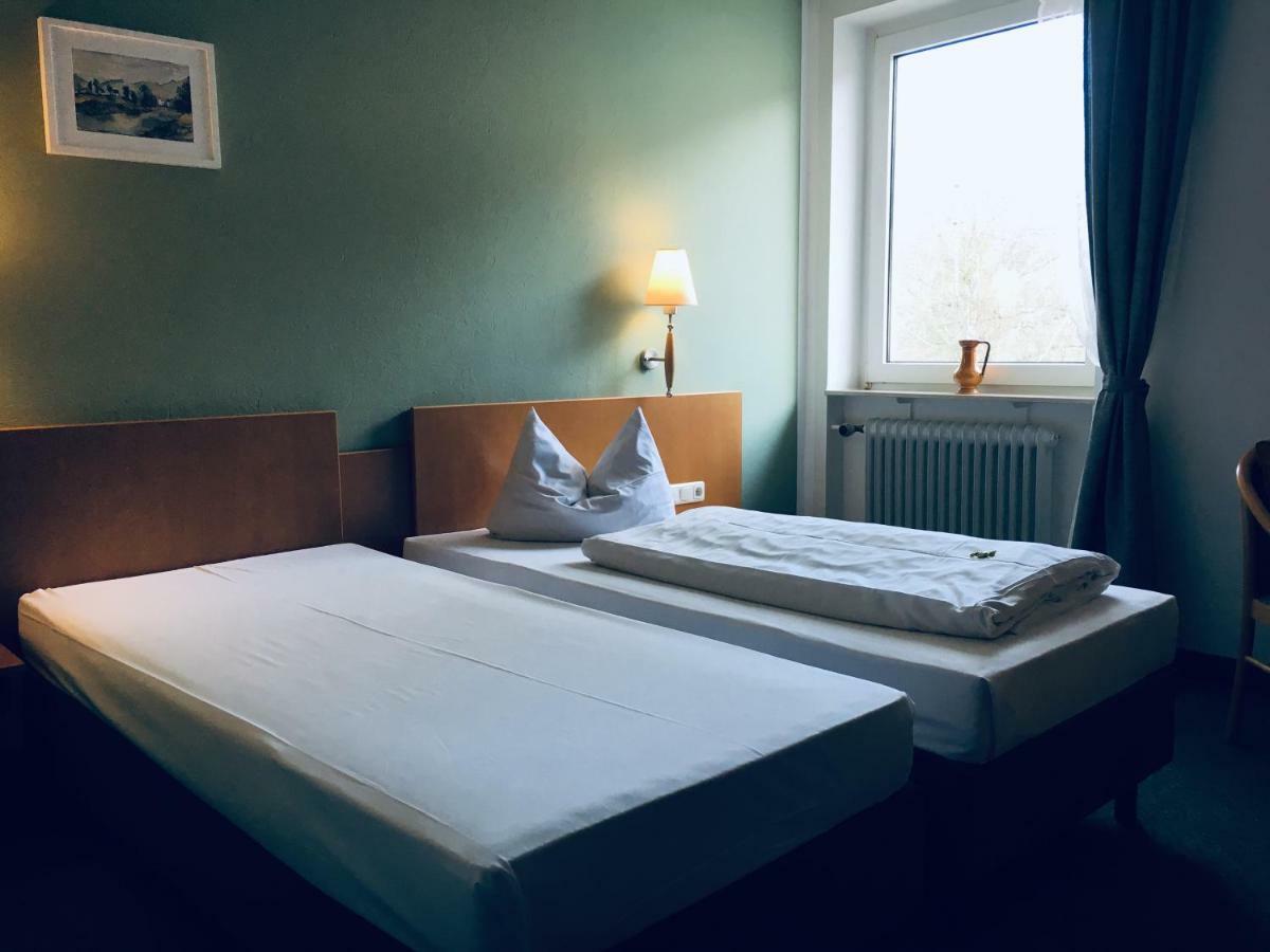 Domizil Alte Post Hotel Puttlingen ภายนอก รูปภาพ