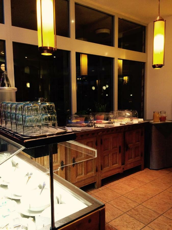 Domizil Alte Post Hotel Puttlingen ภายนอก รูปภาพ